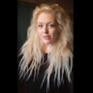 Meet your Posher, Raquel